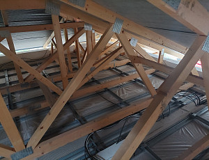 Zateplení novostavby rodinného domu pomocí foukané izolace